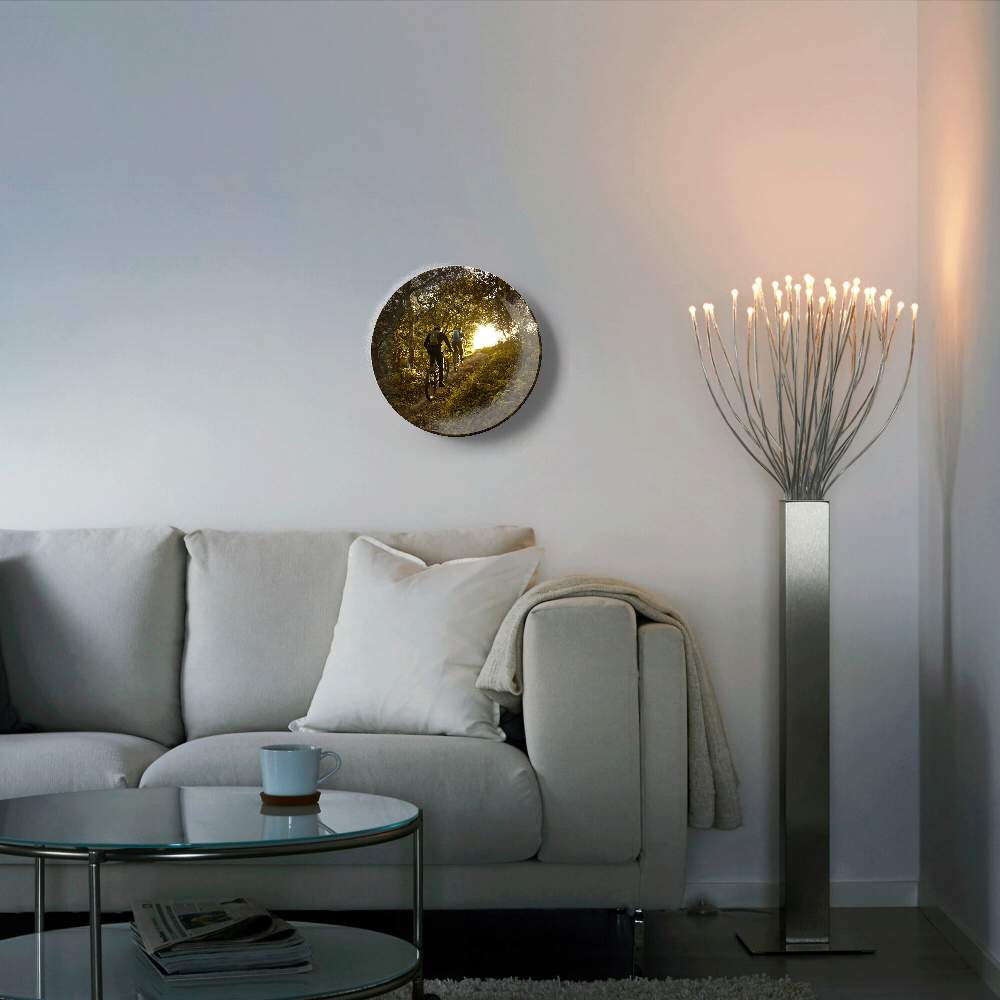 На велосипеде по лесной тропе — Камерон Карстен