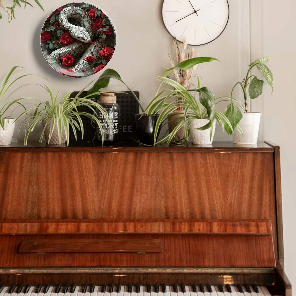 Белая змея и розы