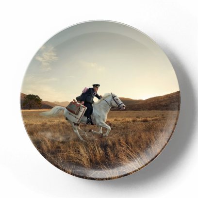 Декоративная тарелка Эрик Алмас Конная почта