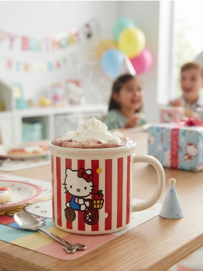 Кружка с рисунком Hello Kitty 300мл